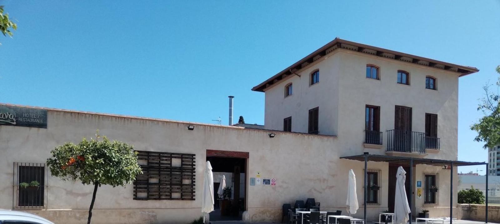 Hotel-Restaurante Casa Blava อัลซีรา ภายนอก รูปภาพ